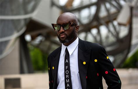 louis vuitton et les installations pour virgil abloh|off white designer dies.